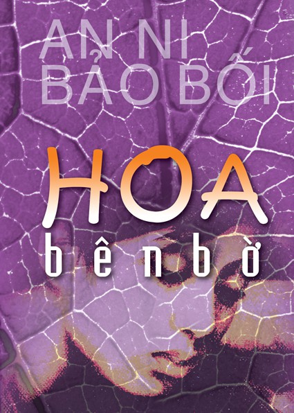 Hoa Bên Bờ