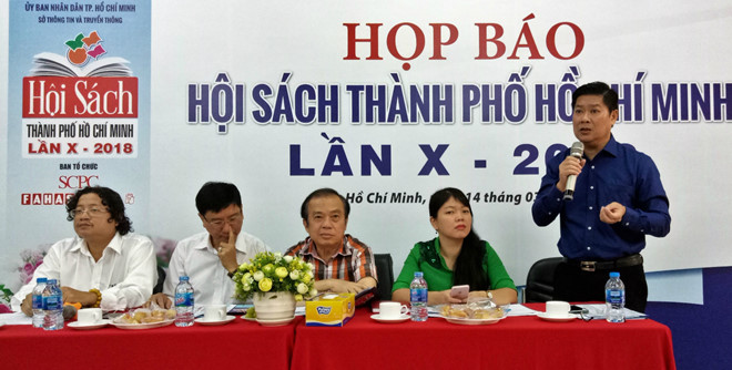 Hoi sach TP.HCM 2018 la lon nhat tu truoc den nay o Viet Nam hinh anh 1