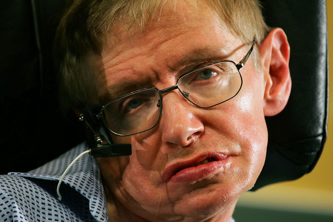 Nha vat ly thien tai Stephen Hawking qua doi o tuoi 76 hinh anh 1