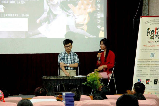 ‘Di tim Kafka’ - con nguoi khong con la nhung binh rong hinh anh 1 