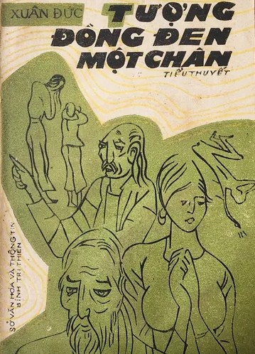 Tượng Đồng Đen Một Chân